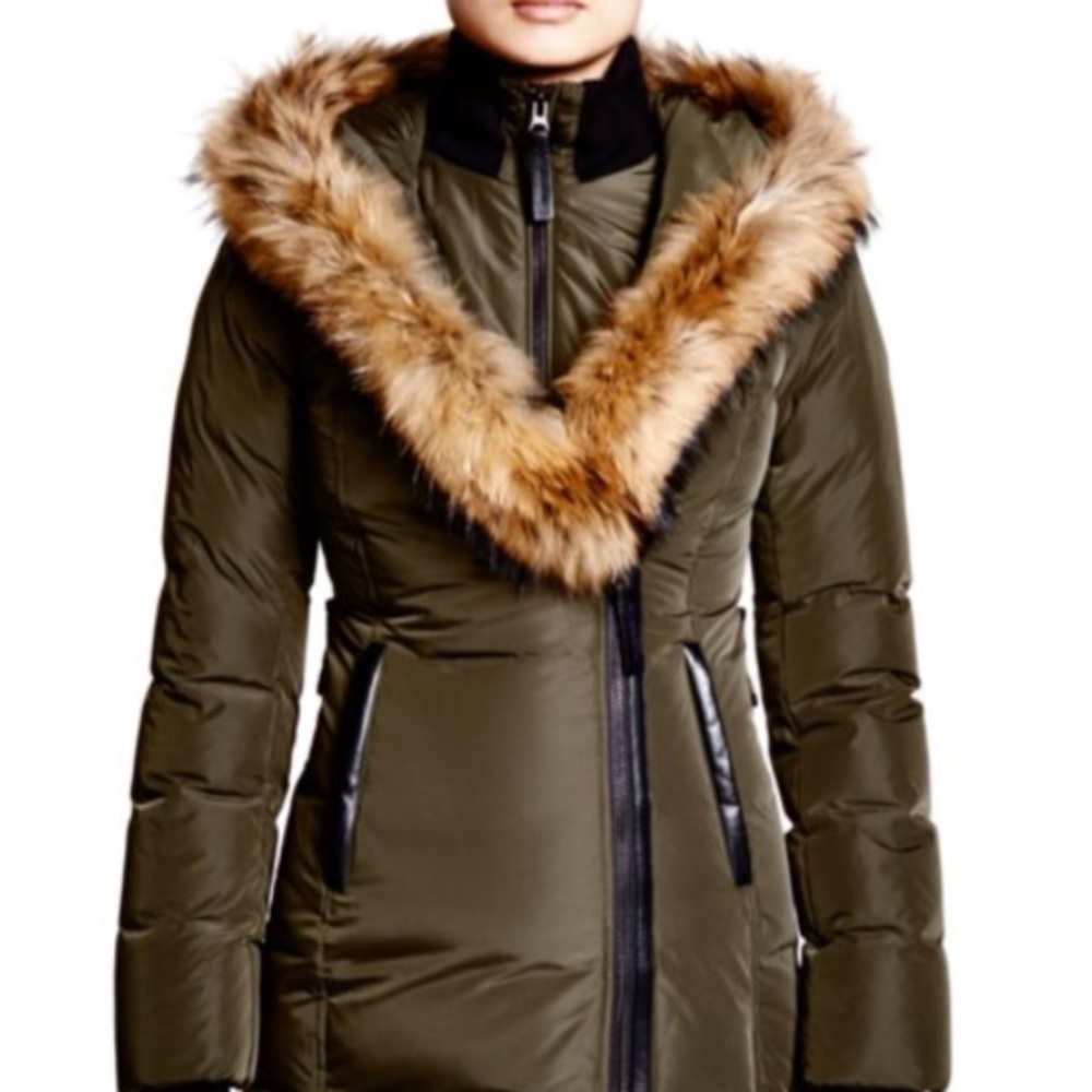 Pls read description‼️Mackage Kay Lavish Fur Trim Down Coat